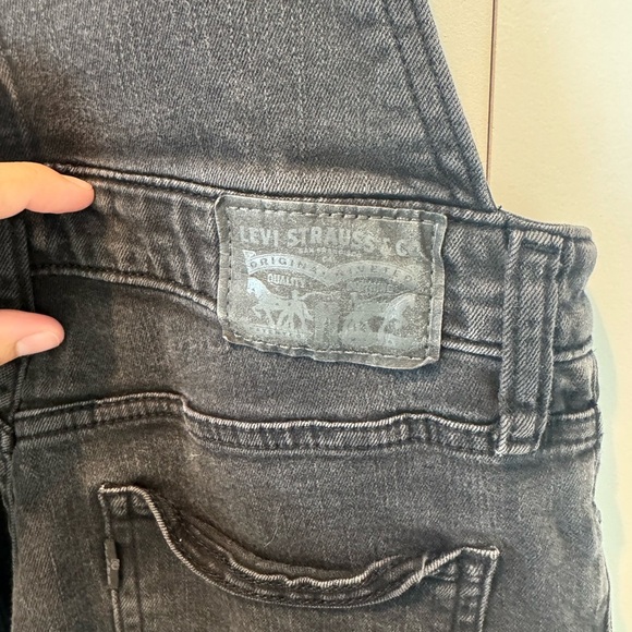 Levi’s Black Skinny Overalls Zipper Buckle Front Womens Moto Size 29 - Picture 7 of 10